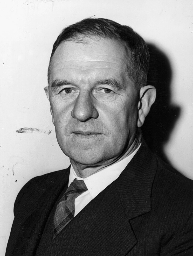 Sir Thomas Lachlan MacDonald Memorial Prize for Best Male Dancer